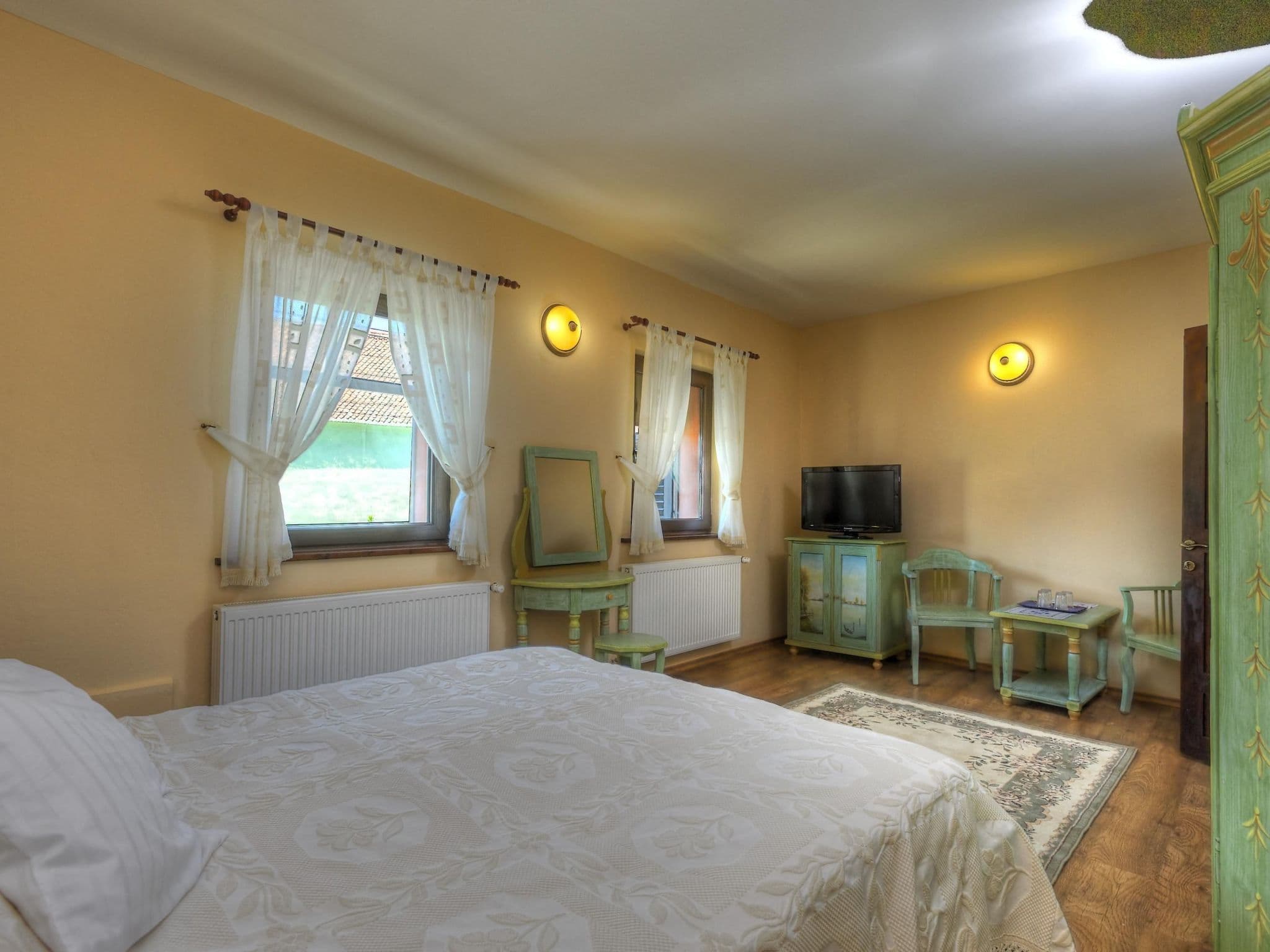 Gallery Image 11