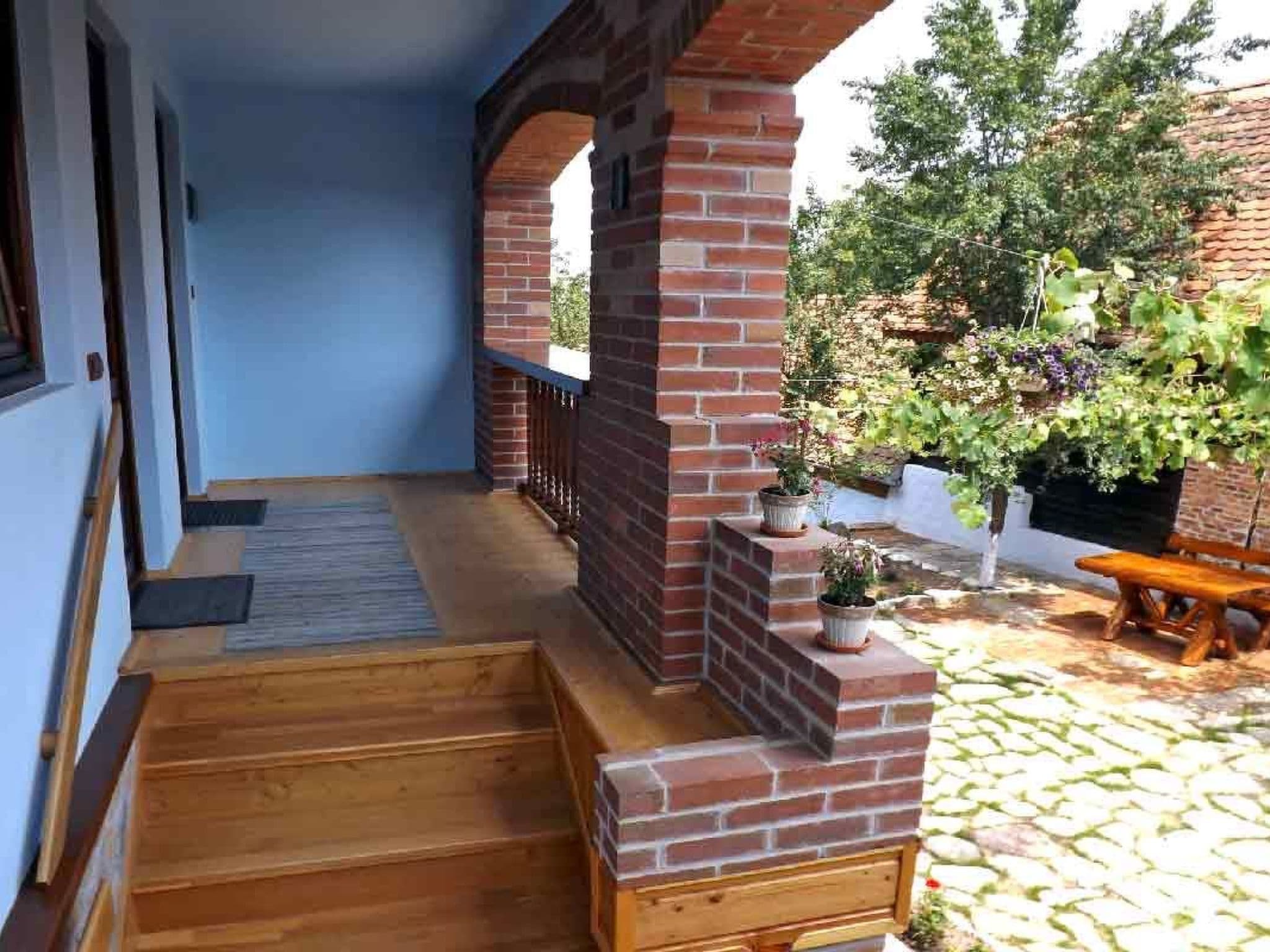 Gallery Image 6