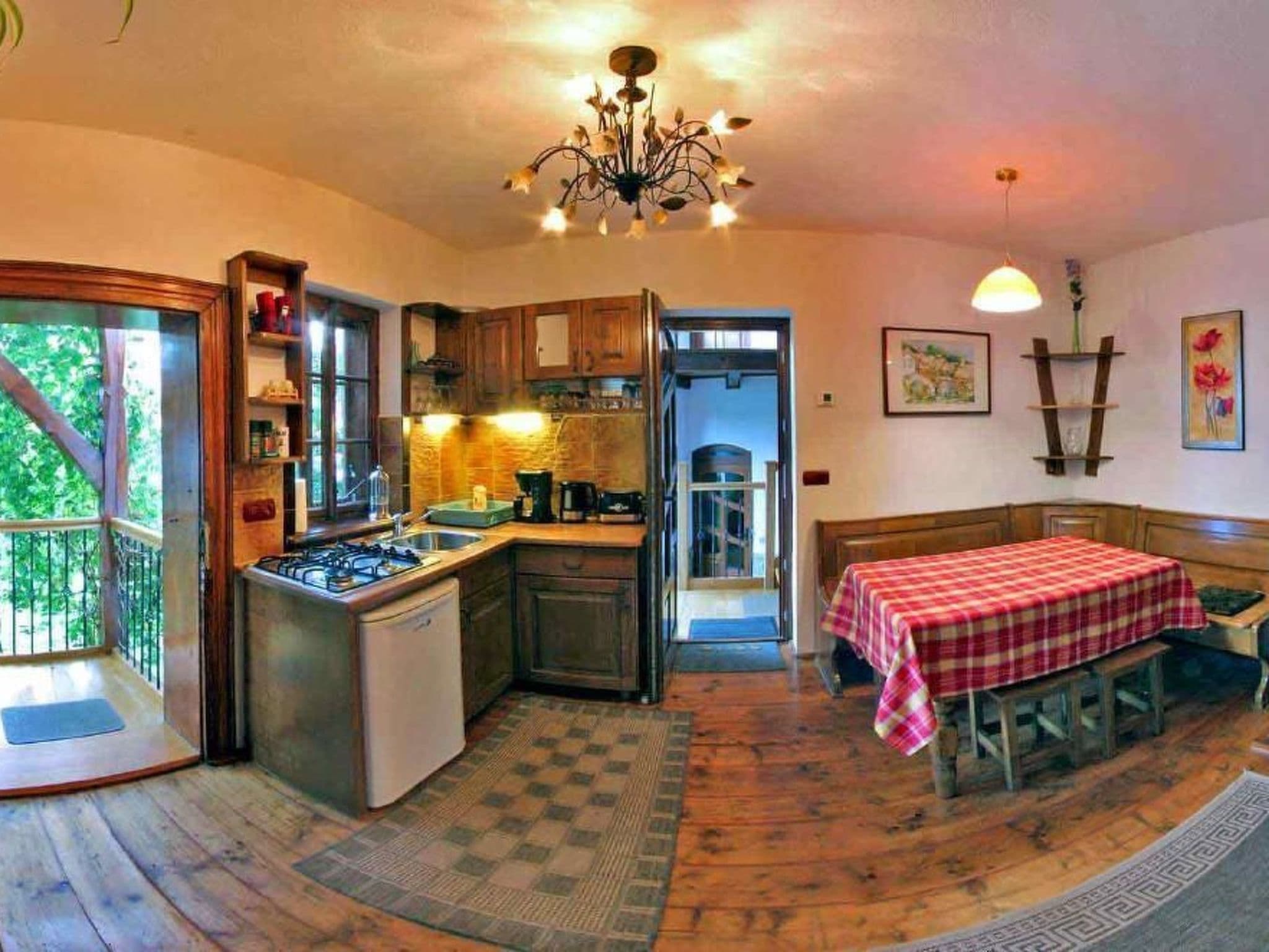 Kitchen / Dining Room