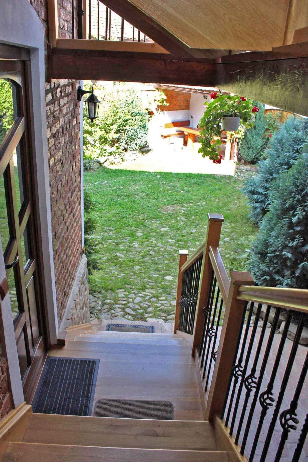 Gallery Image 13