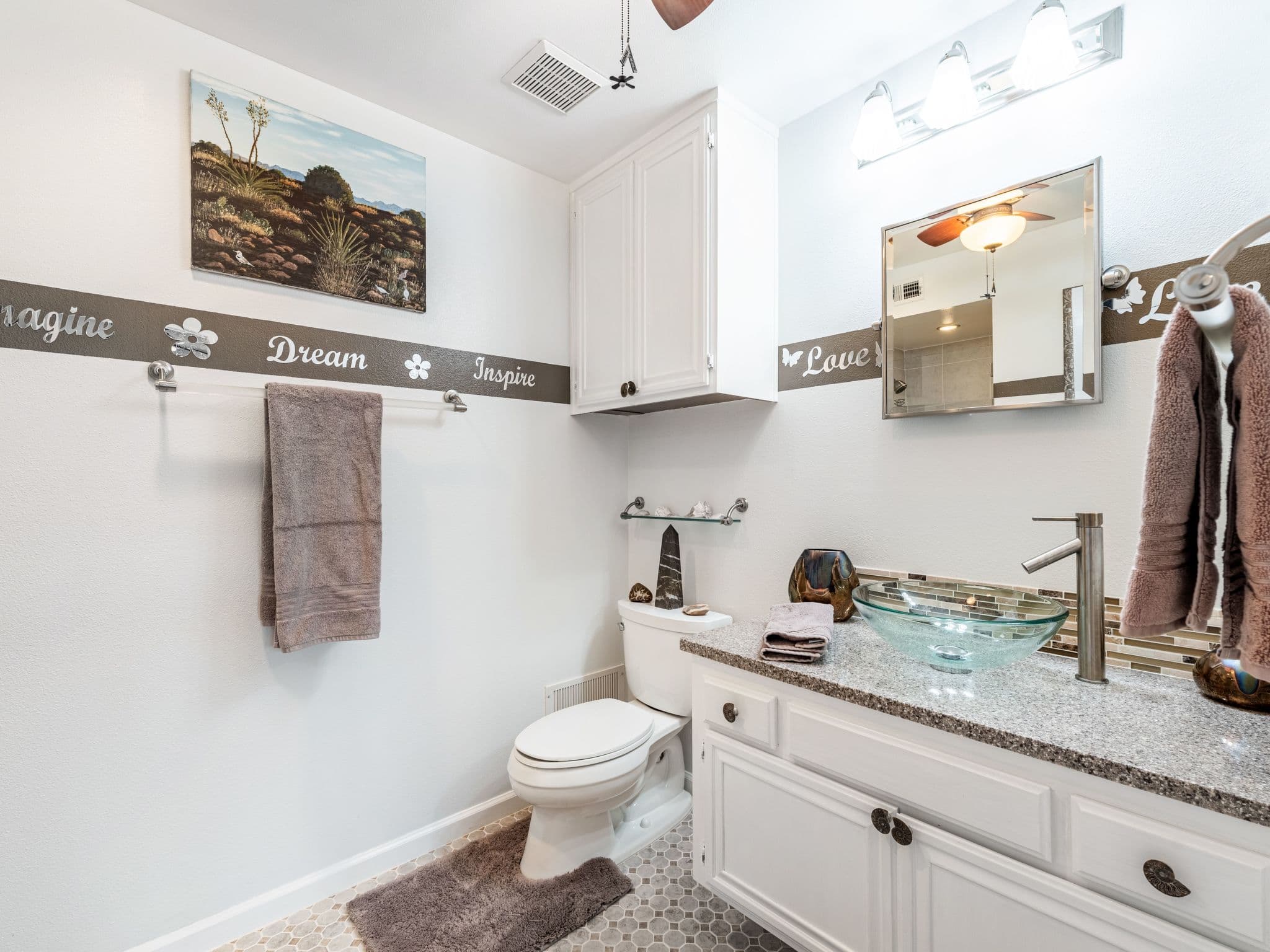 Bathroom / Wellness