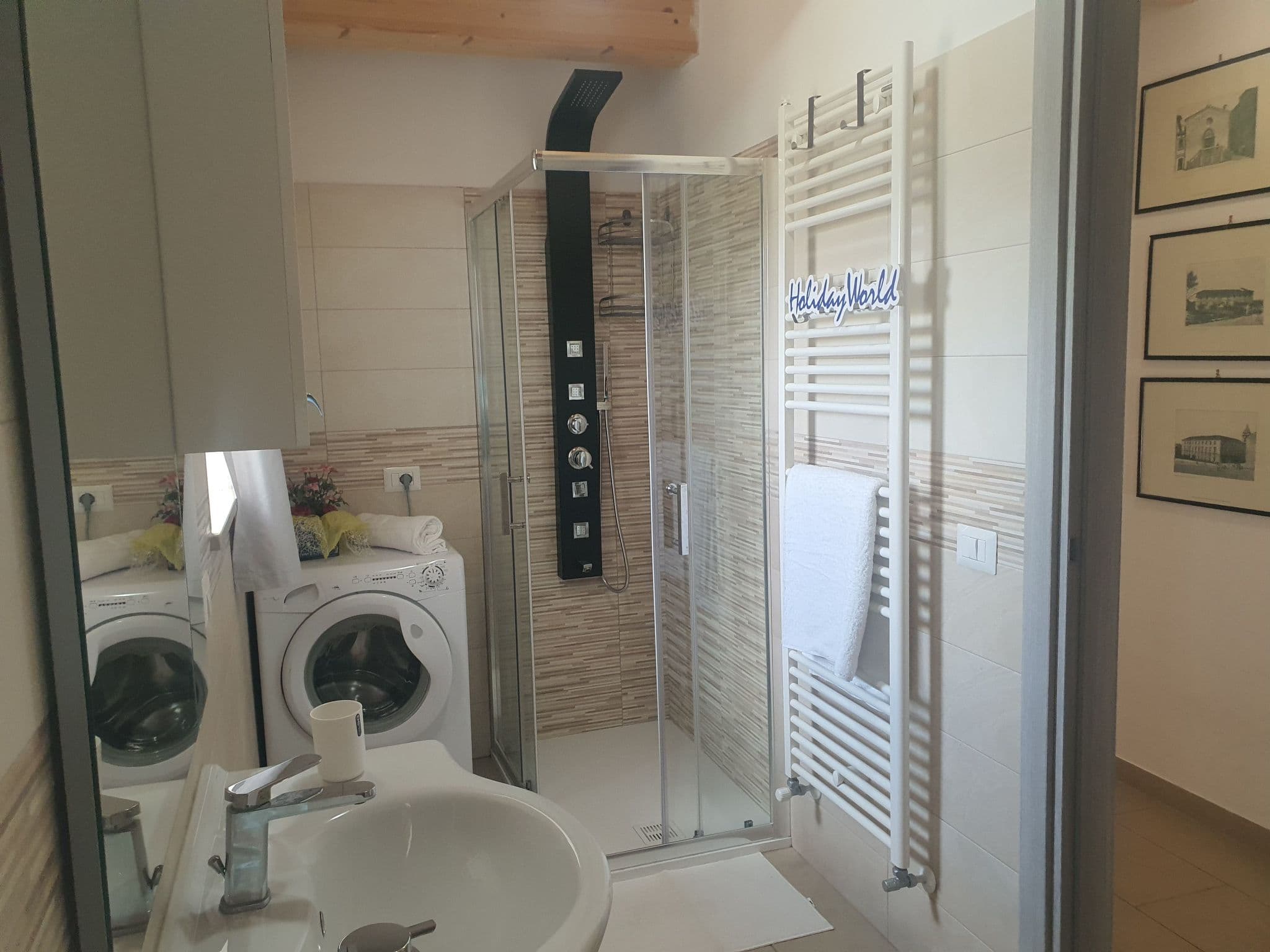 Bathroom / Wellness
