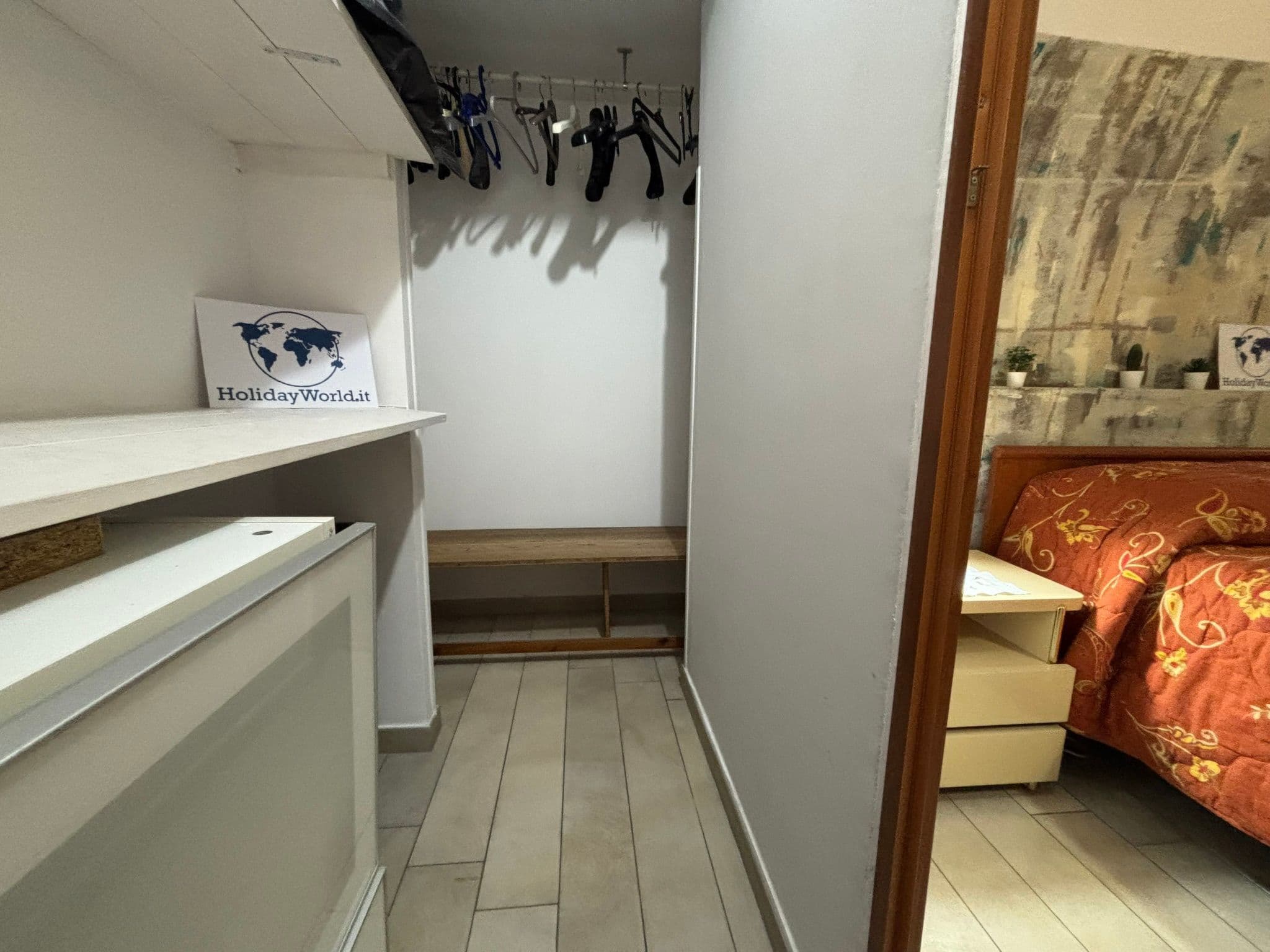 Gallery Image 17
