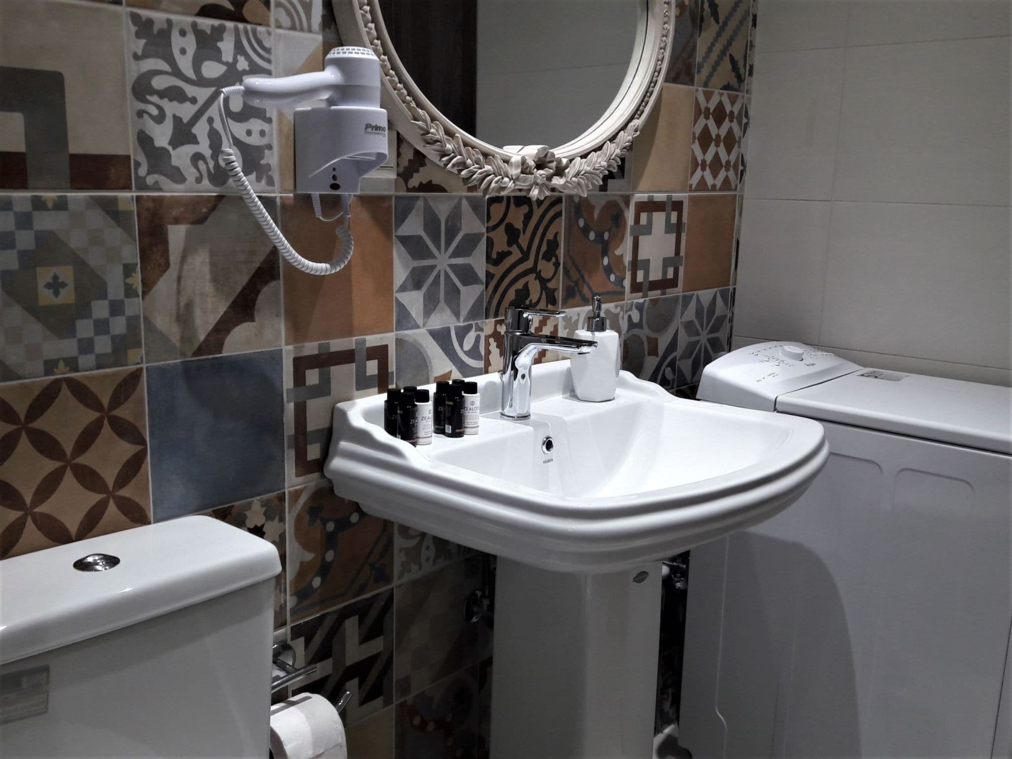 Bathroom / Wellness
