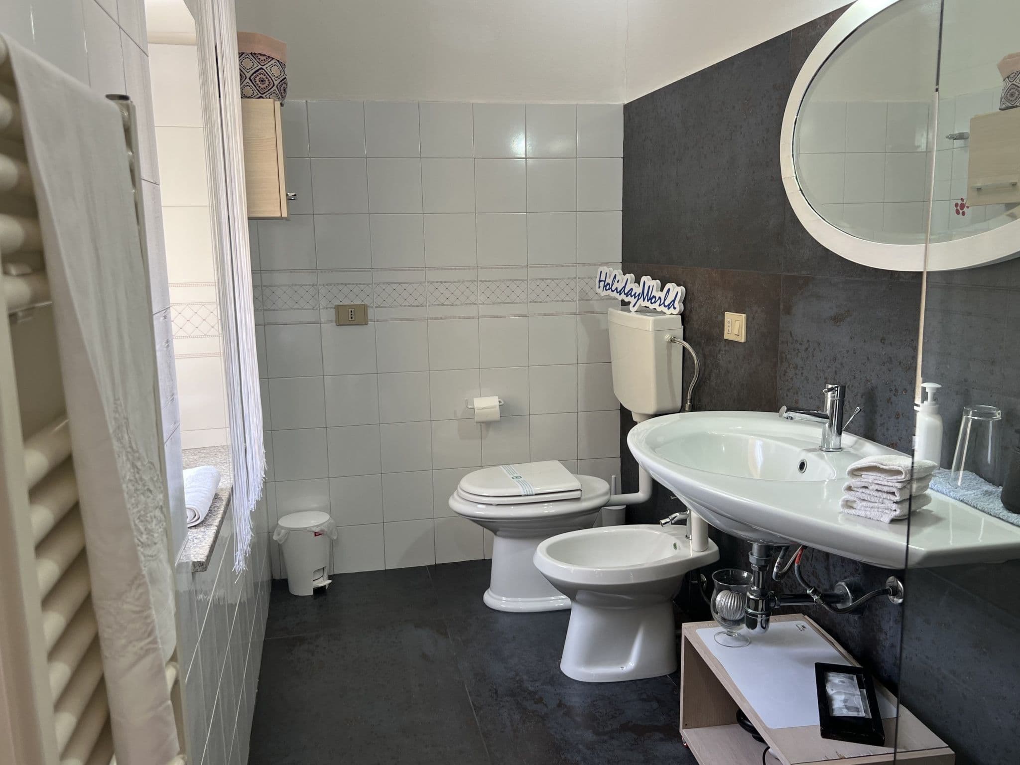 Bathroom / Wellness