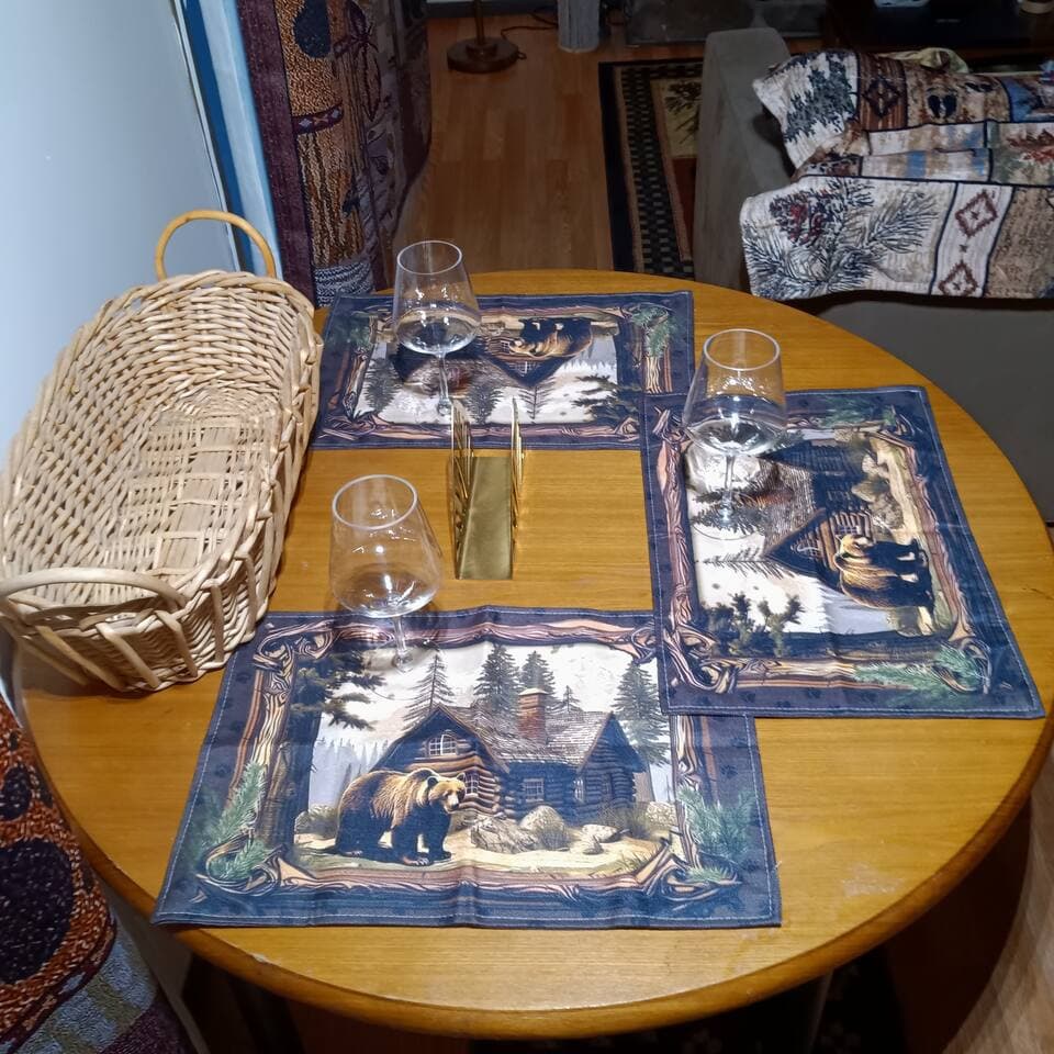 seat up to an additional for guests for breakfast lunch and dinner