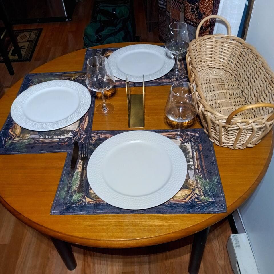 imagine yourself having a filet mignon with all the fixings by candlelight enjoying a glass of red wine