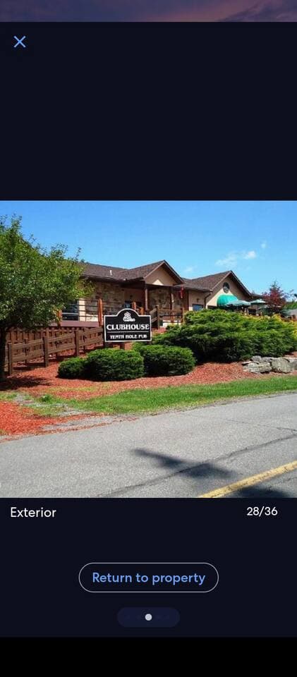 don't feel like cooking enjoy a beautiful meal at the clubhouse restaurant