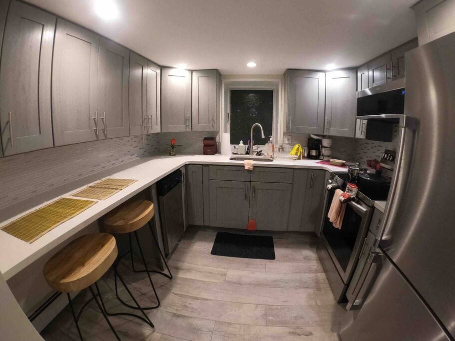 Cozy 2br Private Apt, Pet Pal, Events, LTR-STR