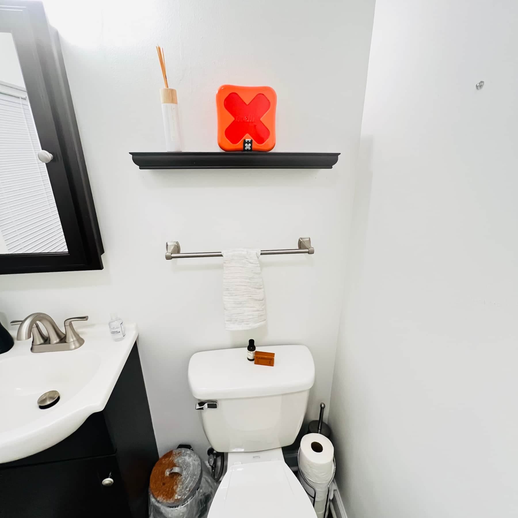 Full Bathroom