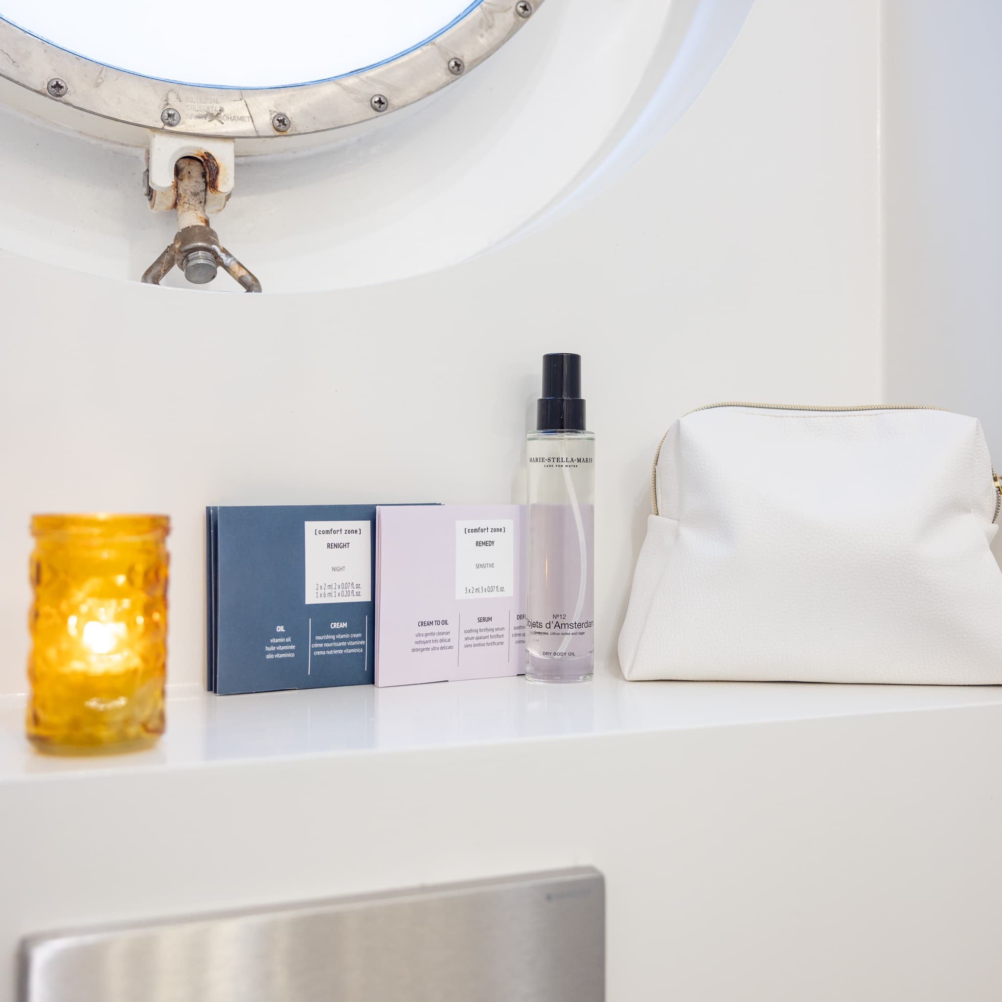 Complete your shower ritual with Comfort Zone skincare and Marie-Stella-Maris dry oil - Amsterdam BB