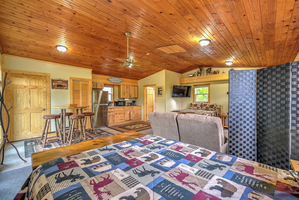 Birchwood 33