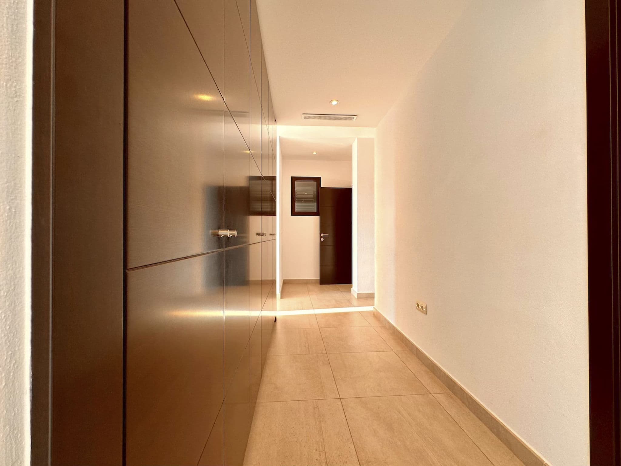 Gallery Image 38