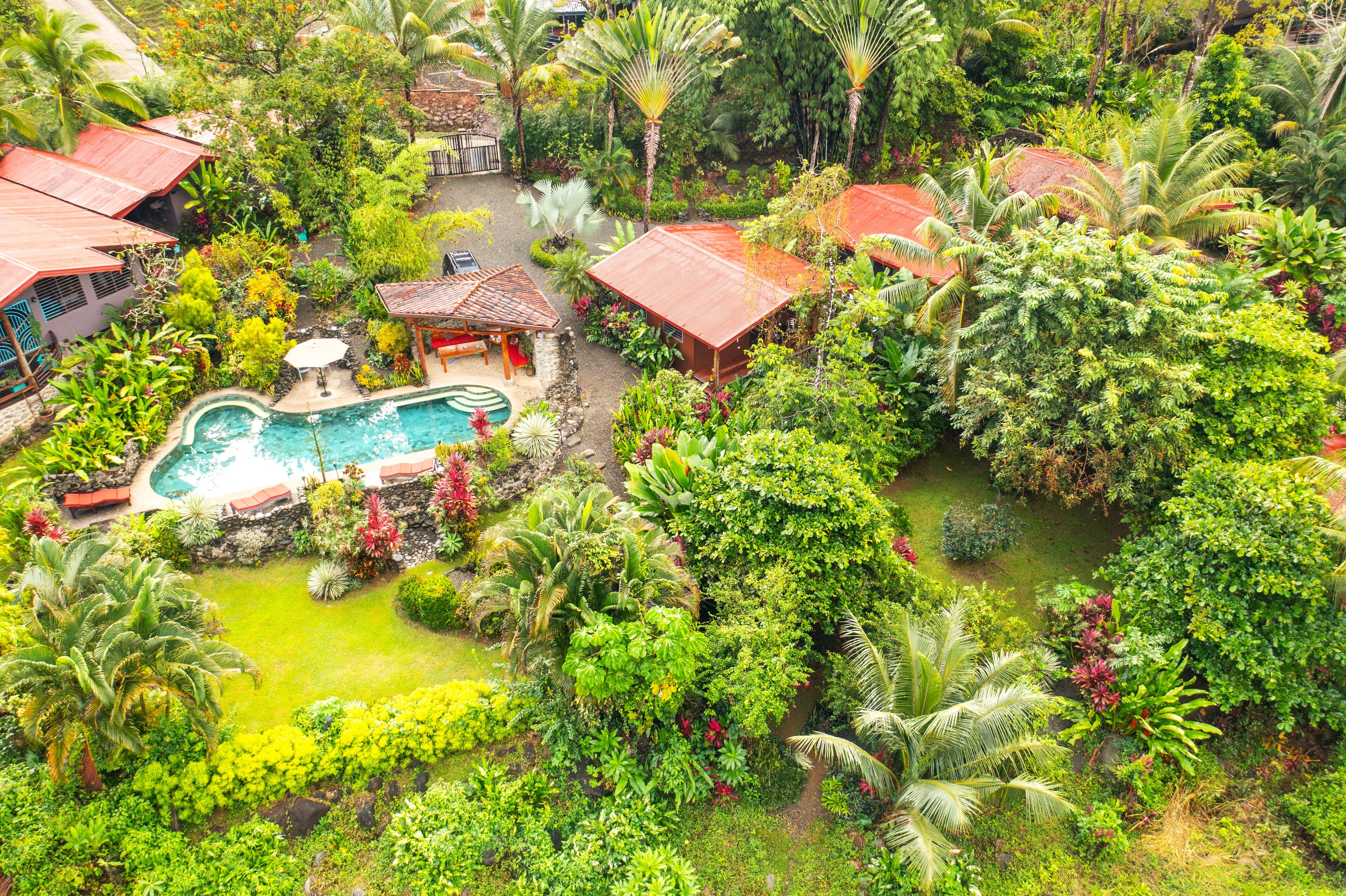 Casitas Del Rio Riverfront Nature Lodge Places to stay in Costa Rica