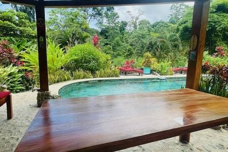 Uvita Boutique Hotel and Nature Lodge