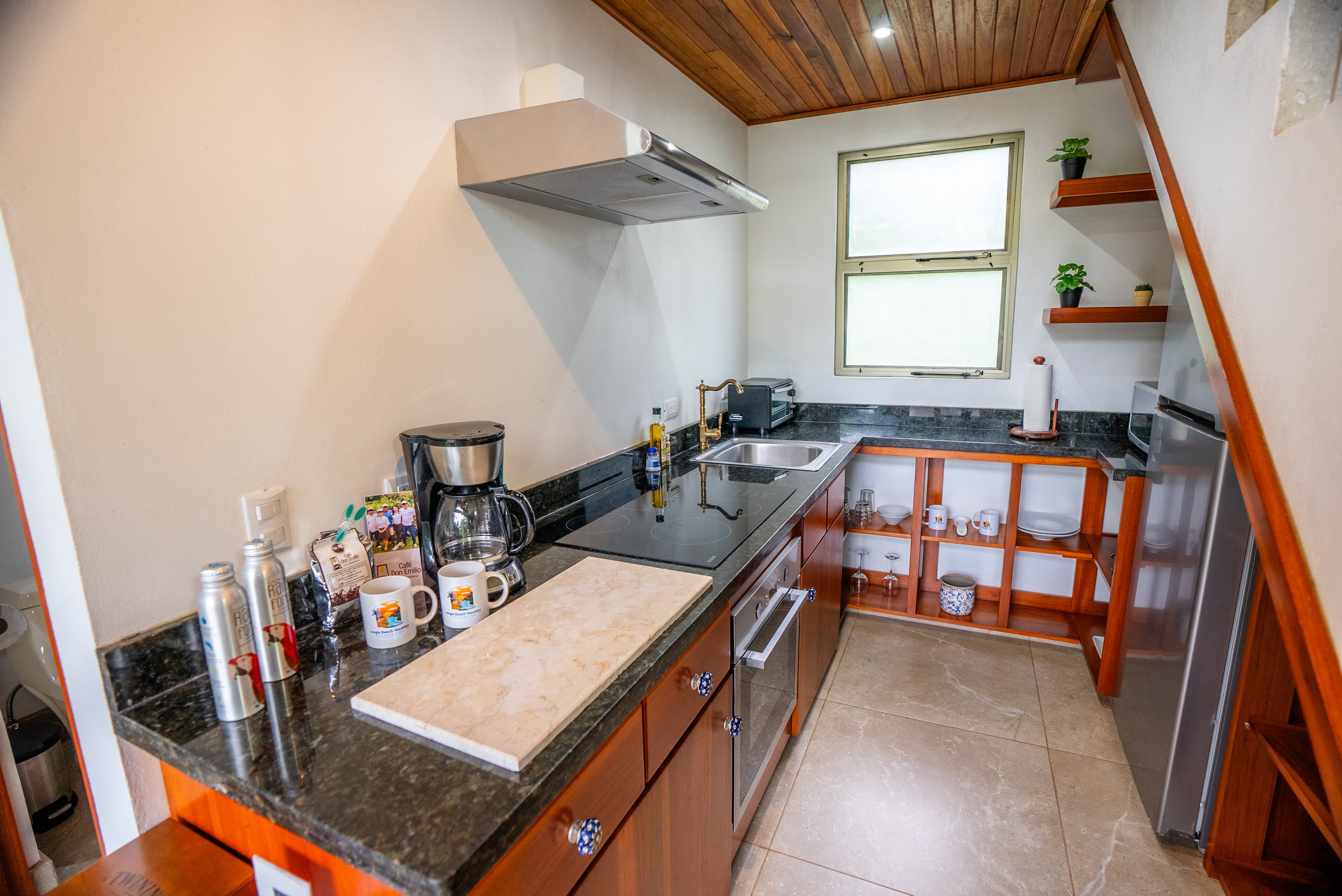 Fully Equipped Kitchen in our vacation rental Tortuga Villa
