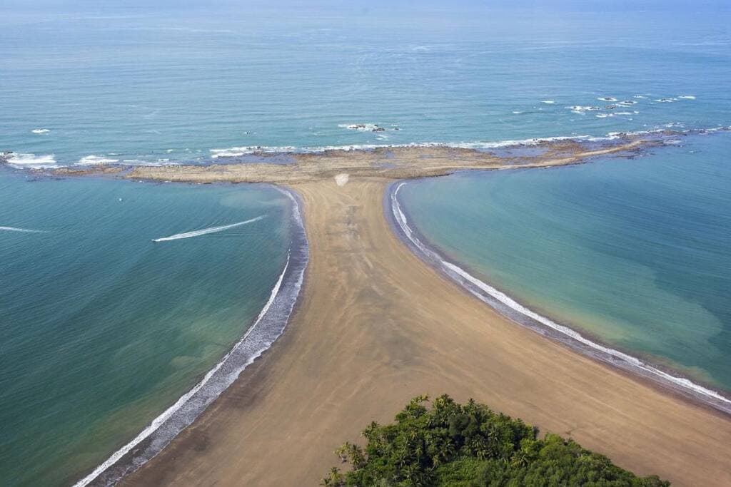 11 beaches within minutes includes the Whales Tail Beach