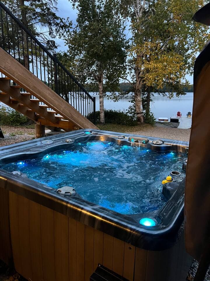 Hot tub overlooking lake