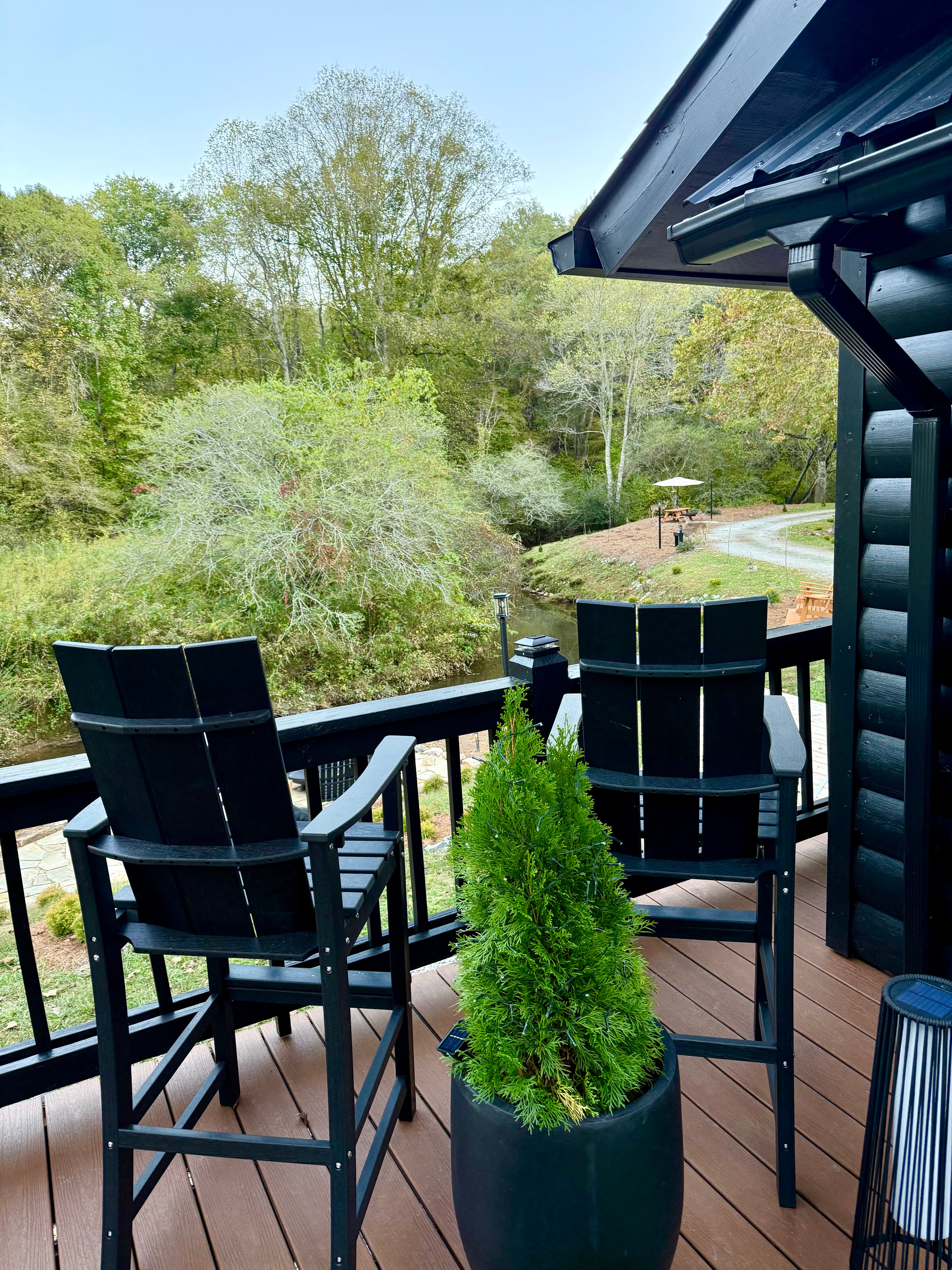 Hot Tub Lounge Patio