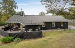 "Margrethe" - 600m from the sea