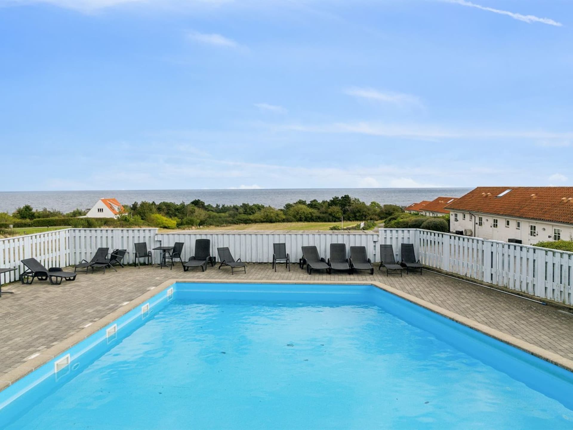 "Rafn" - 400m from the sea