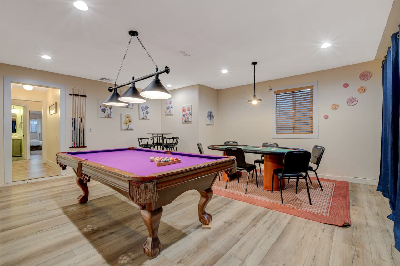9121 Dolente Ave 55.jpg
