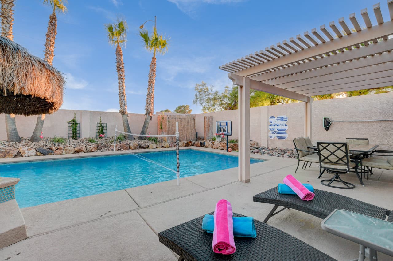 9121 Dolente Ave 61.jpg