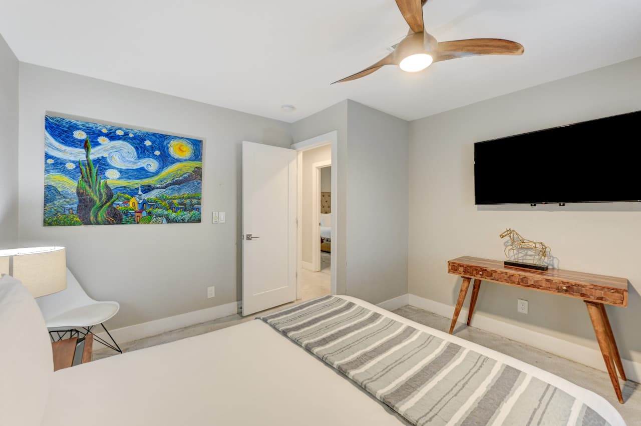 2017 Casa Vista Dr33.jpg