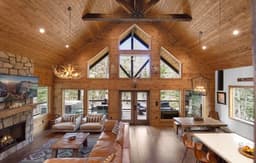 🏔️ Luxury Duck Creek Cabin Retreat | Spa, Fire Pit, Game Room