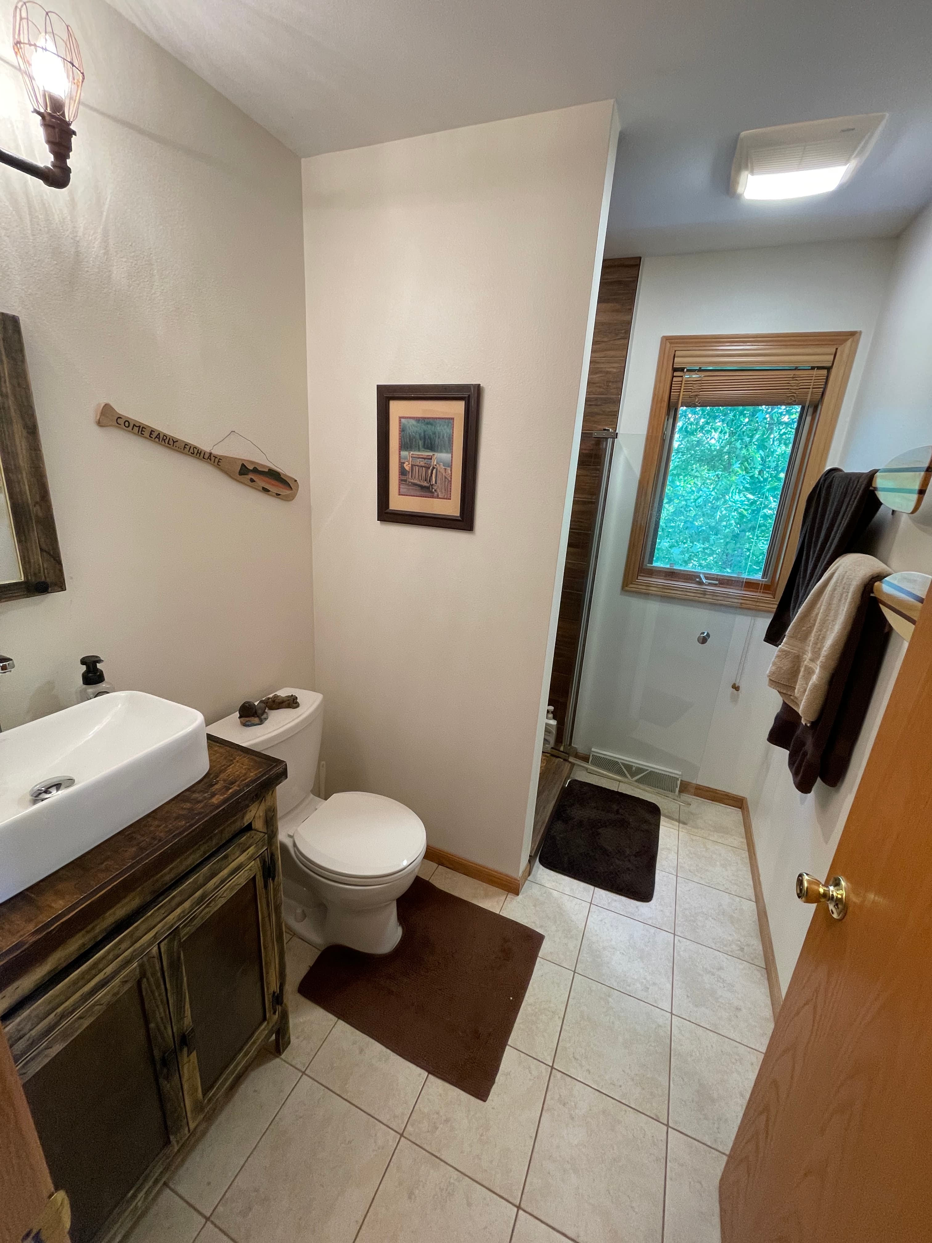 Master bathroom 