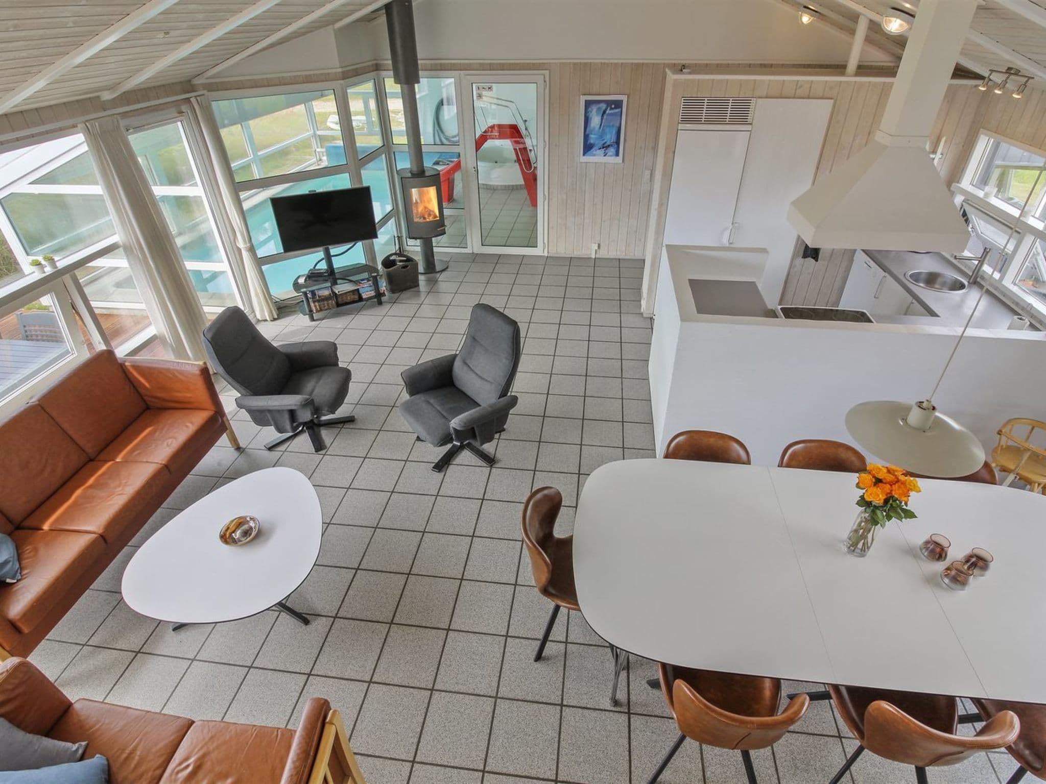 Kitchen / Dining Room