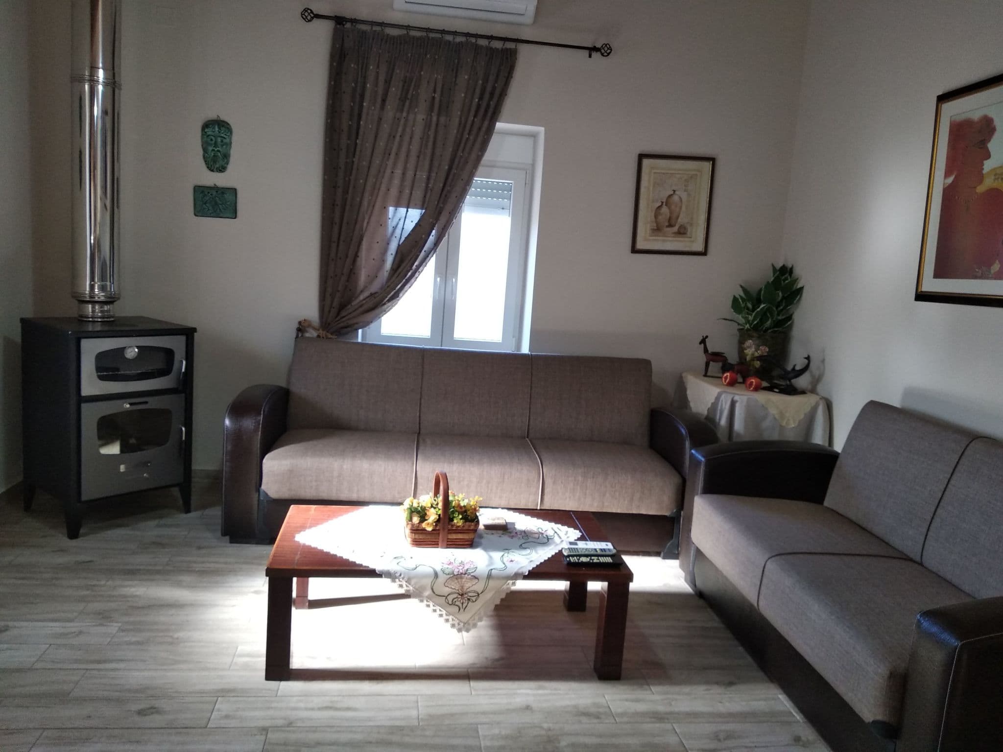 Gallery Image 9