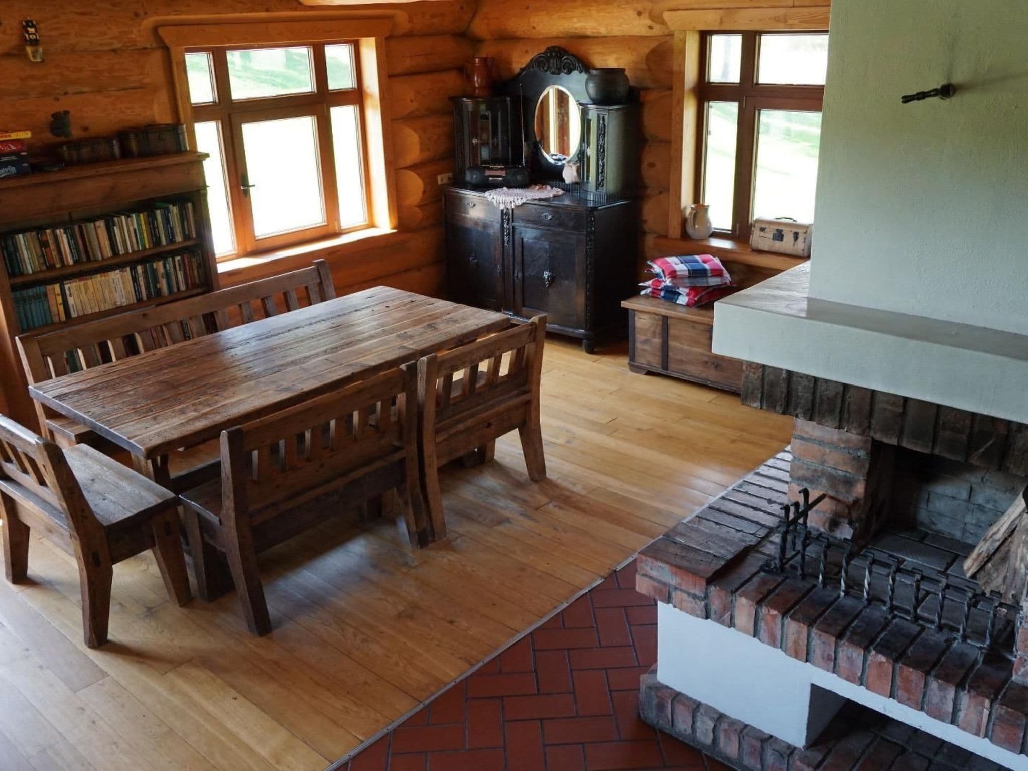 Gallery Image 13