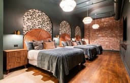 Hollyhock Suite 404: 1 bed/1 bath