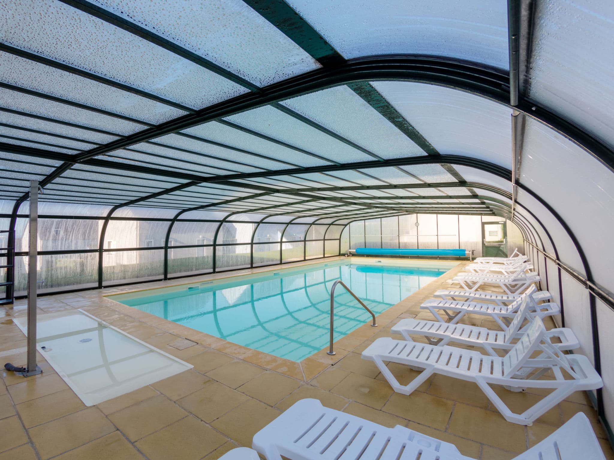 Pool Indoor