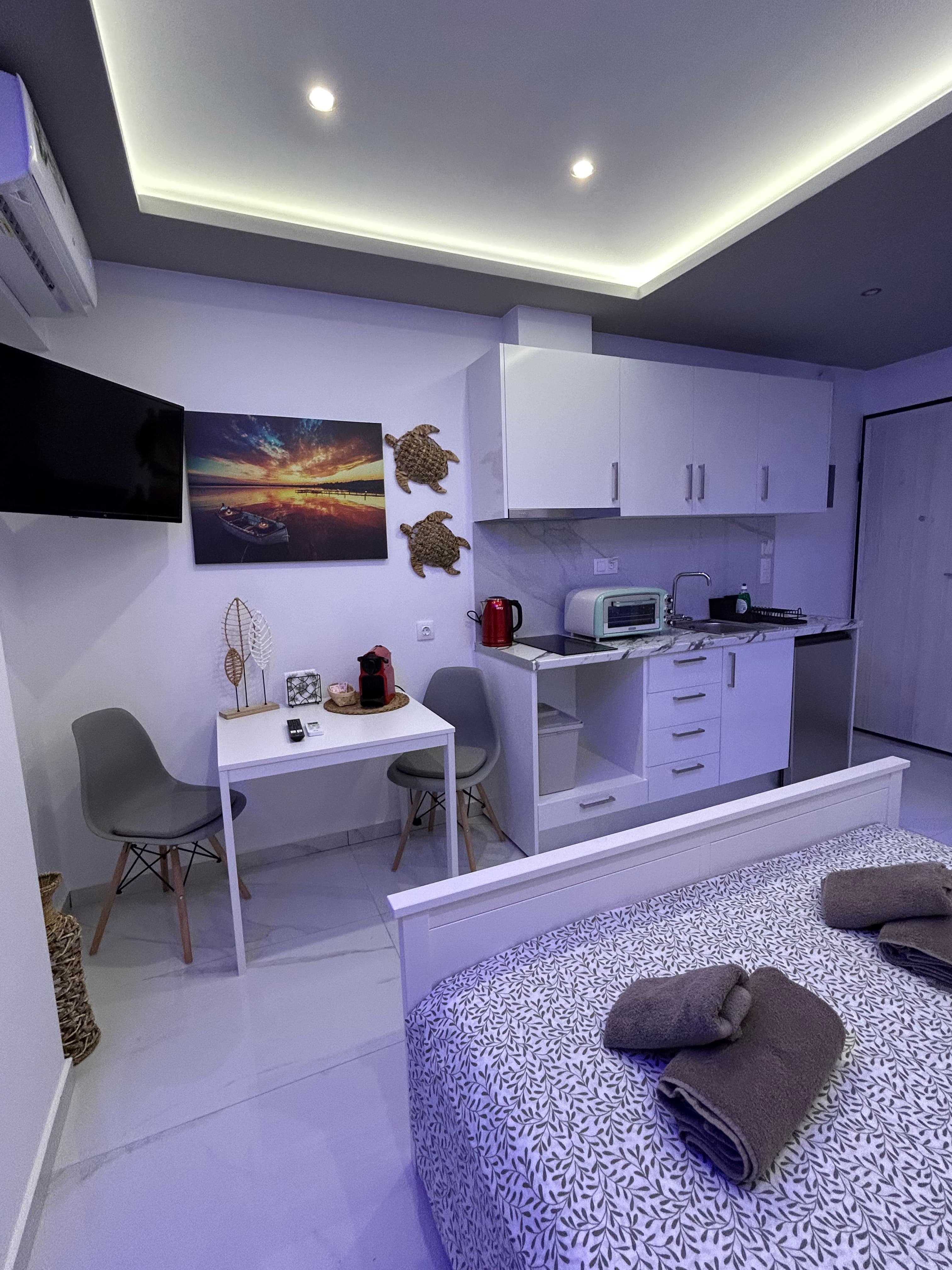 Fully equipped kitchen - ambient lighting