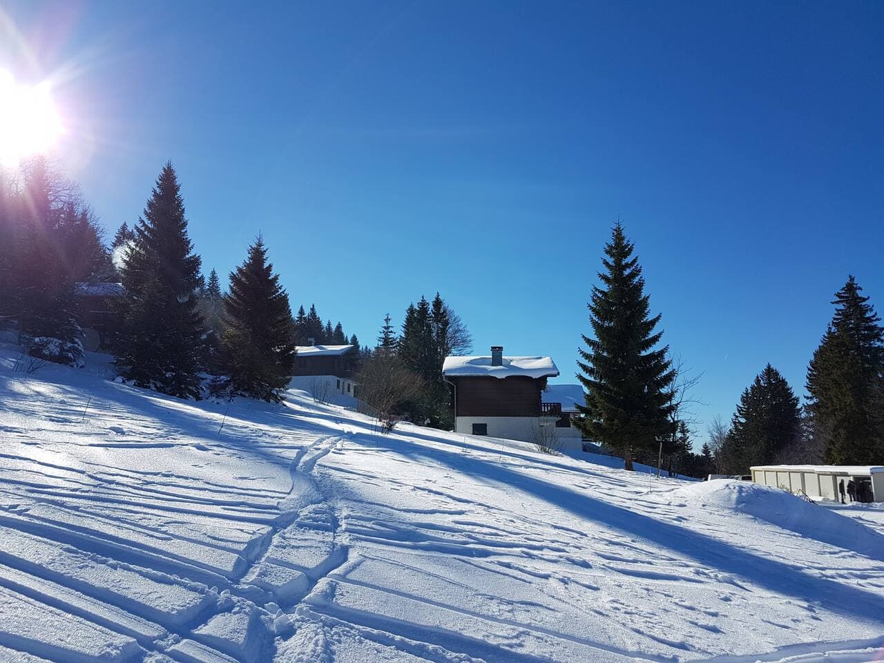 Le chalet en hiver