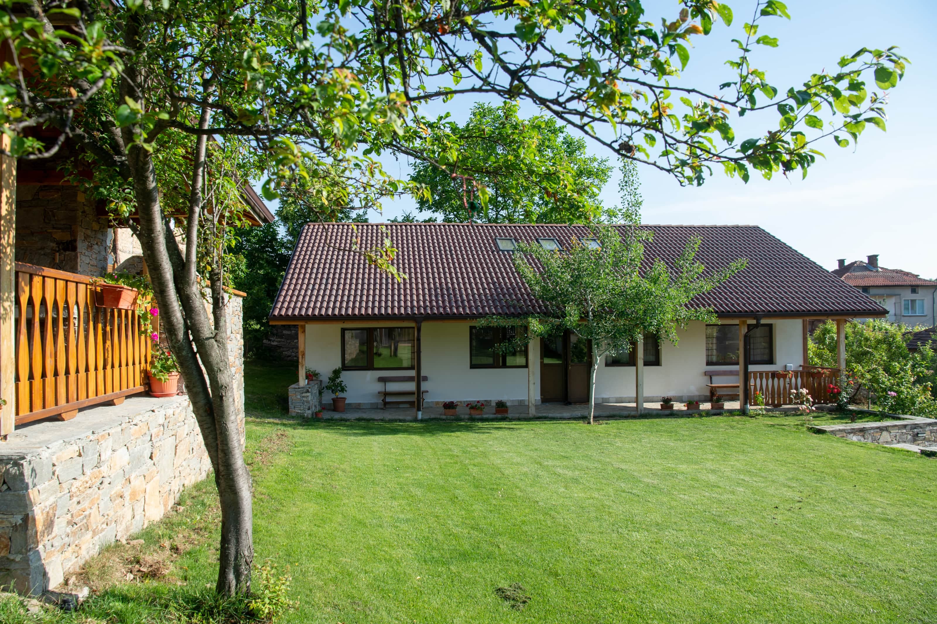 Top lawn and barbecue area