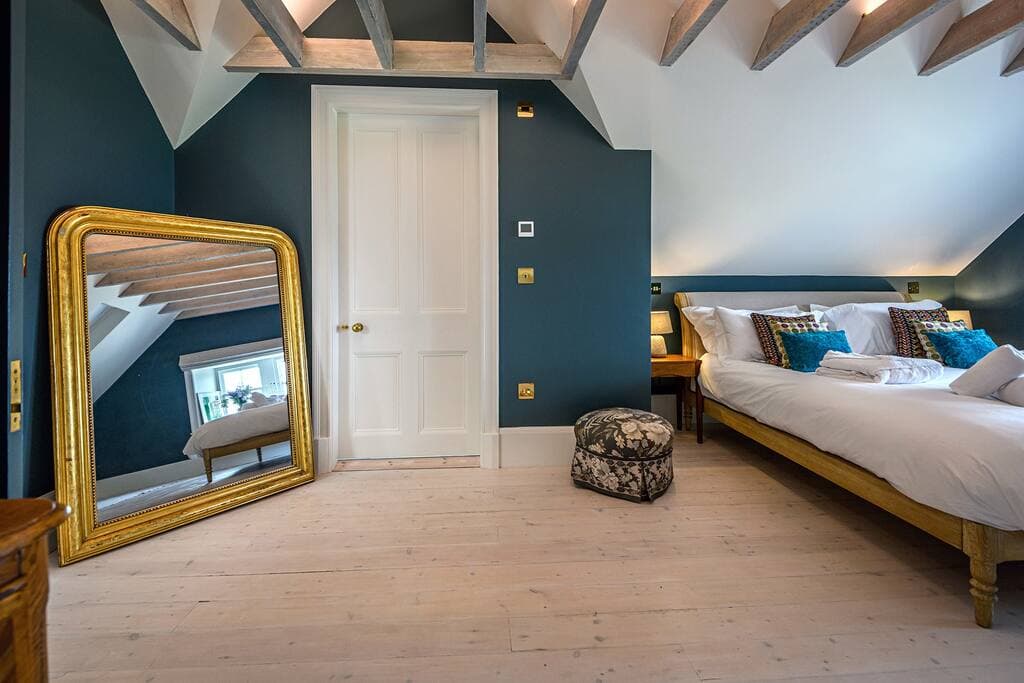 Bedroom 3: Dwarwick - with views to Dunnet Bay and a super-king bed