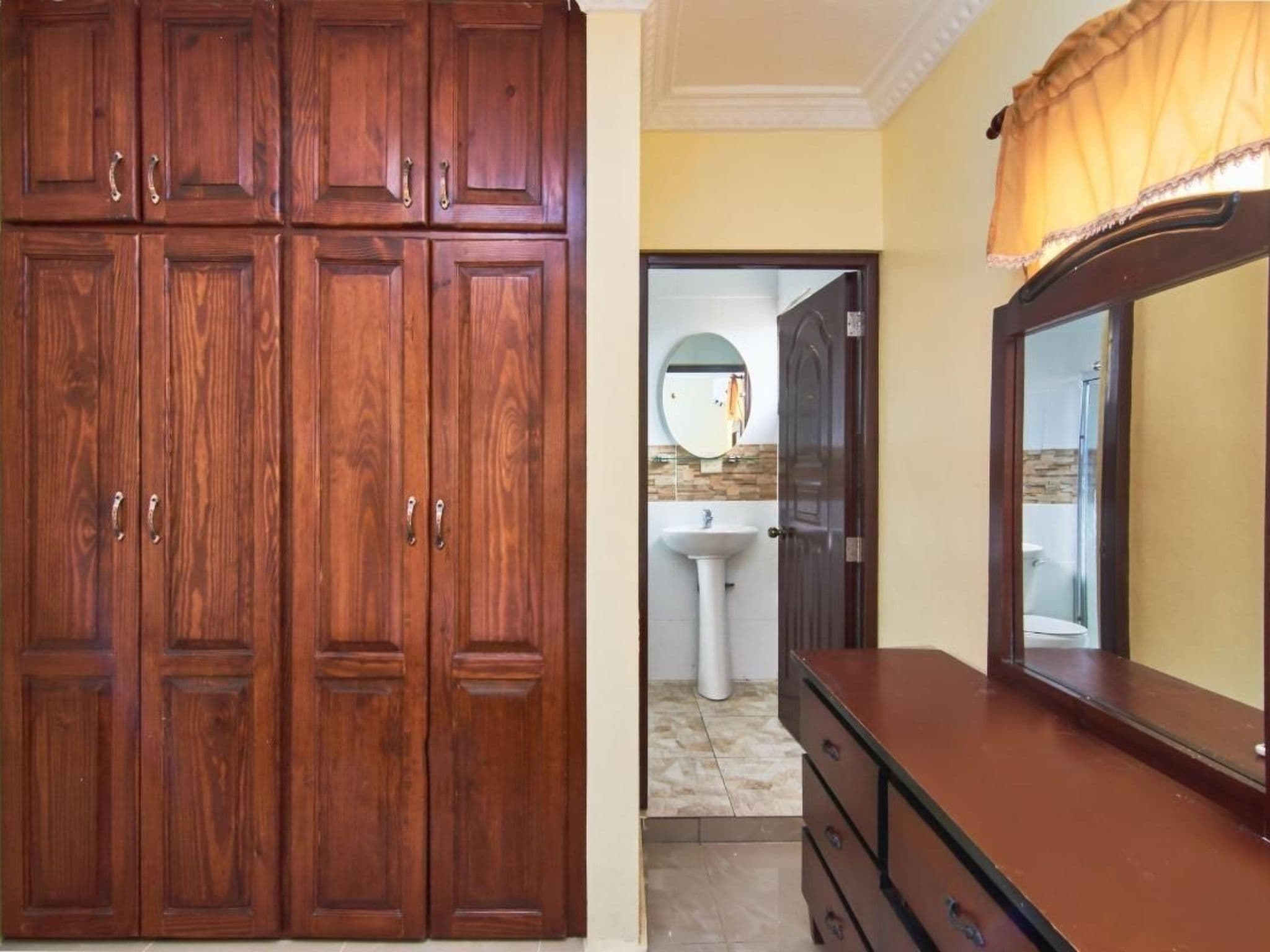 Gallery Image 10
