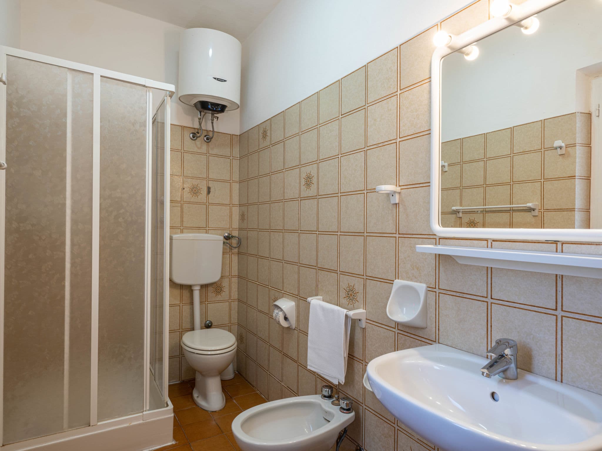 Bathroom / Wellness