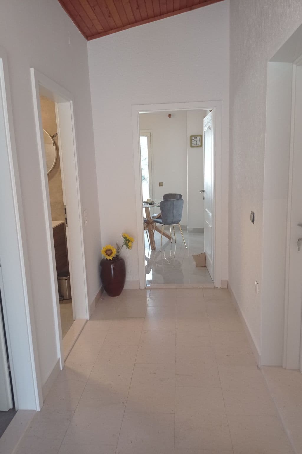 Gallery Image 18