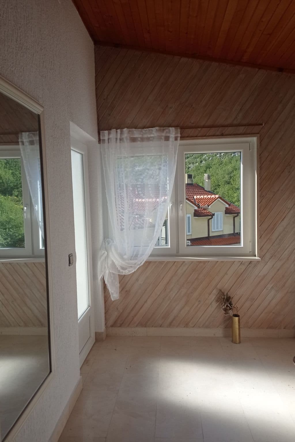 Gallery Image 21