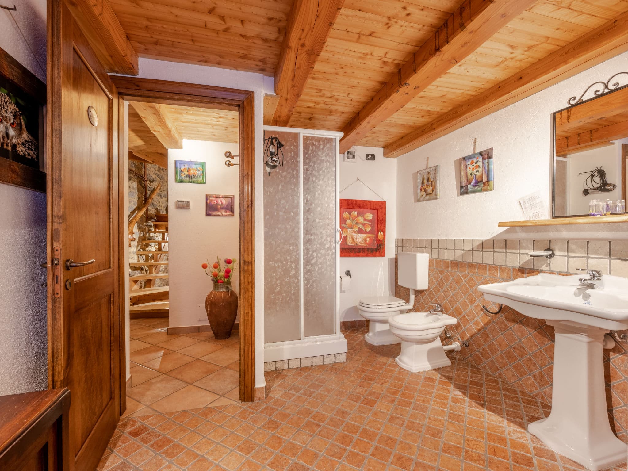 Bathroom / Wellness