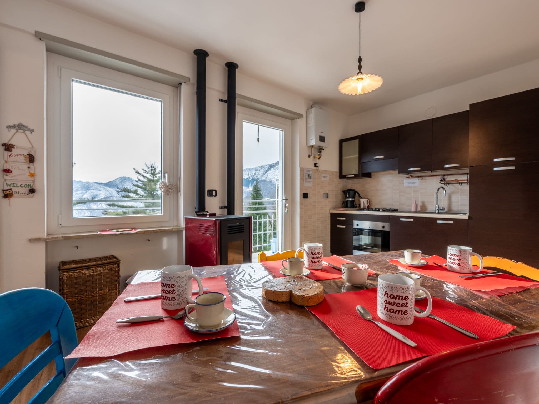 Kitchen / Dining Room