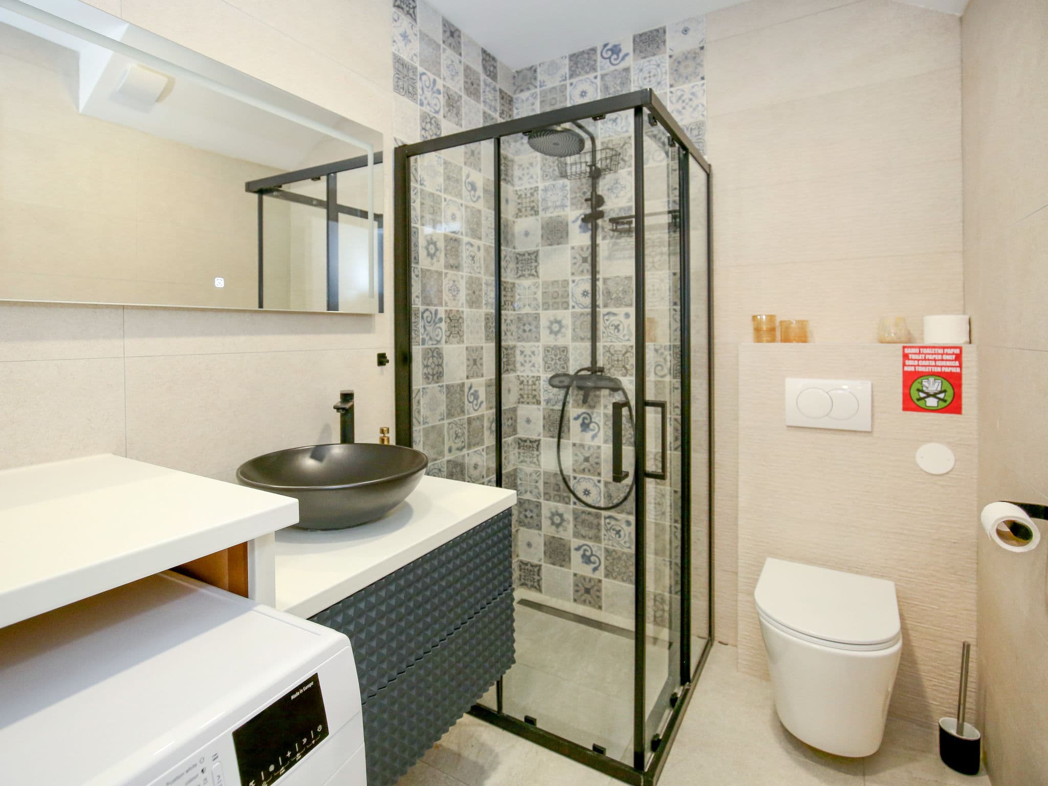 Bathroom / Wellness