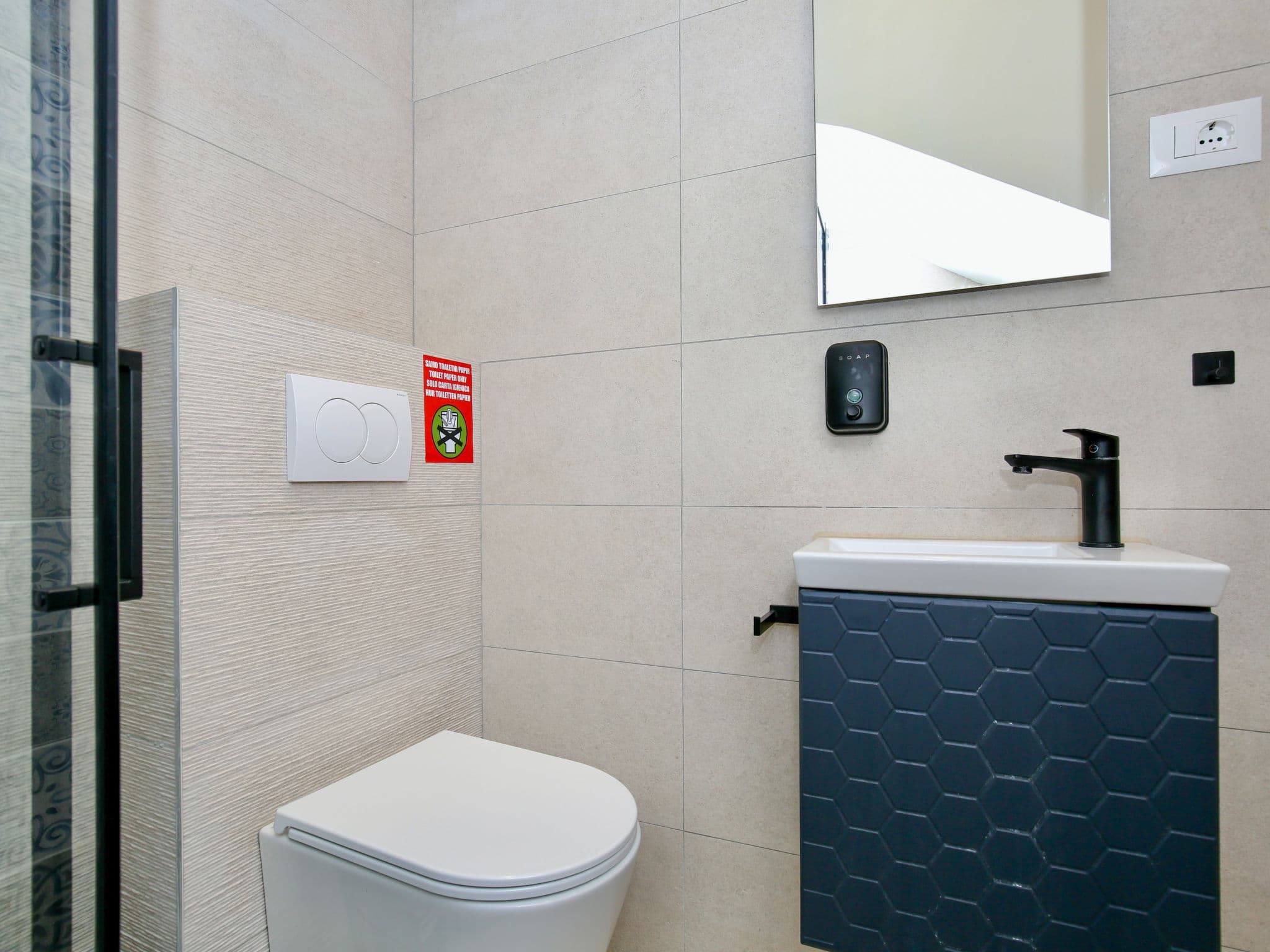 Bathroom / Wellness