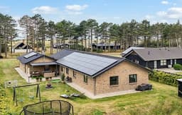 "Angret" - 200m from the sea