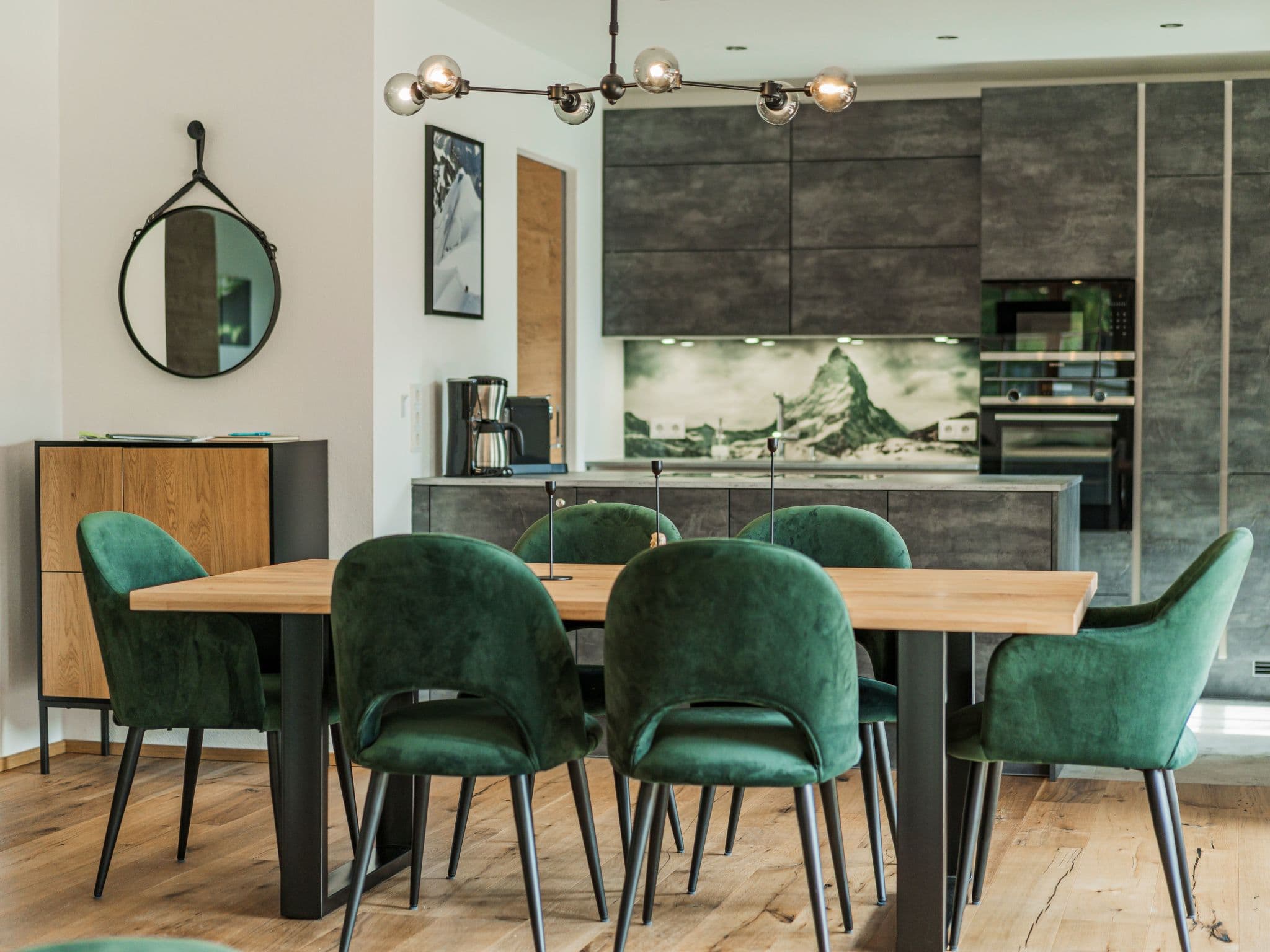 Kitchen / Dining Room