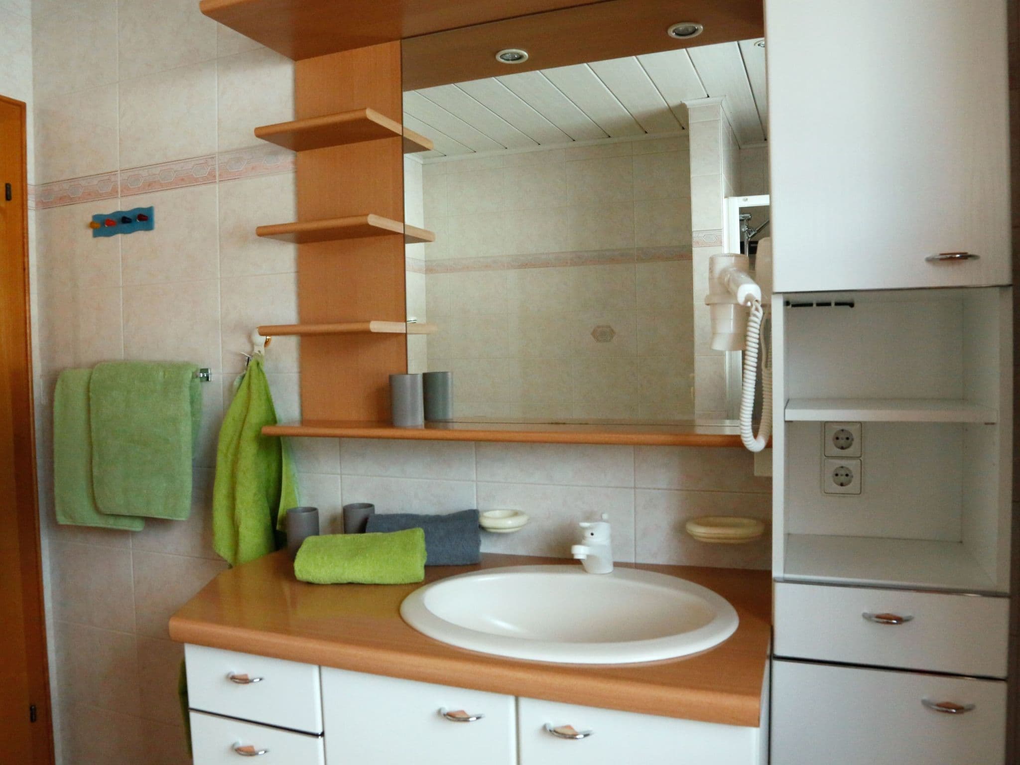 Bathroom / Wellness